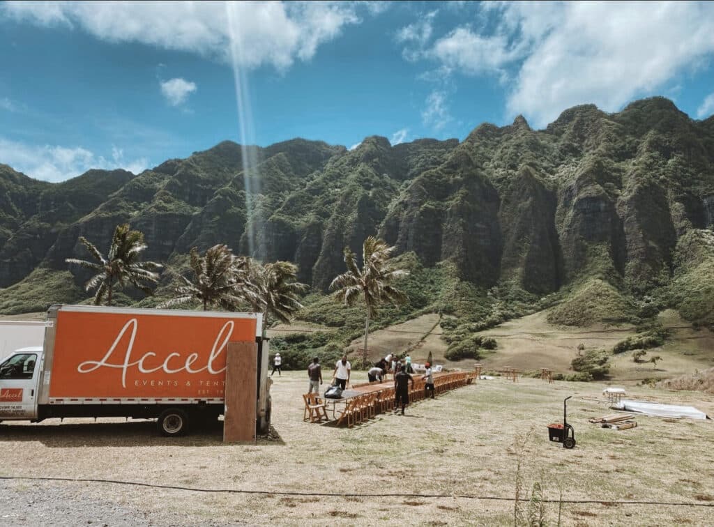 Event setup on Oahu